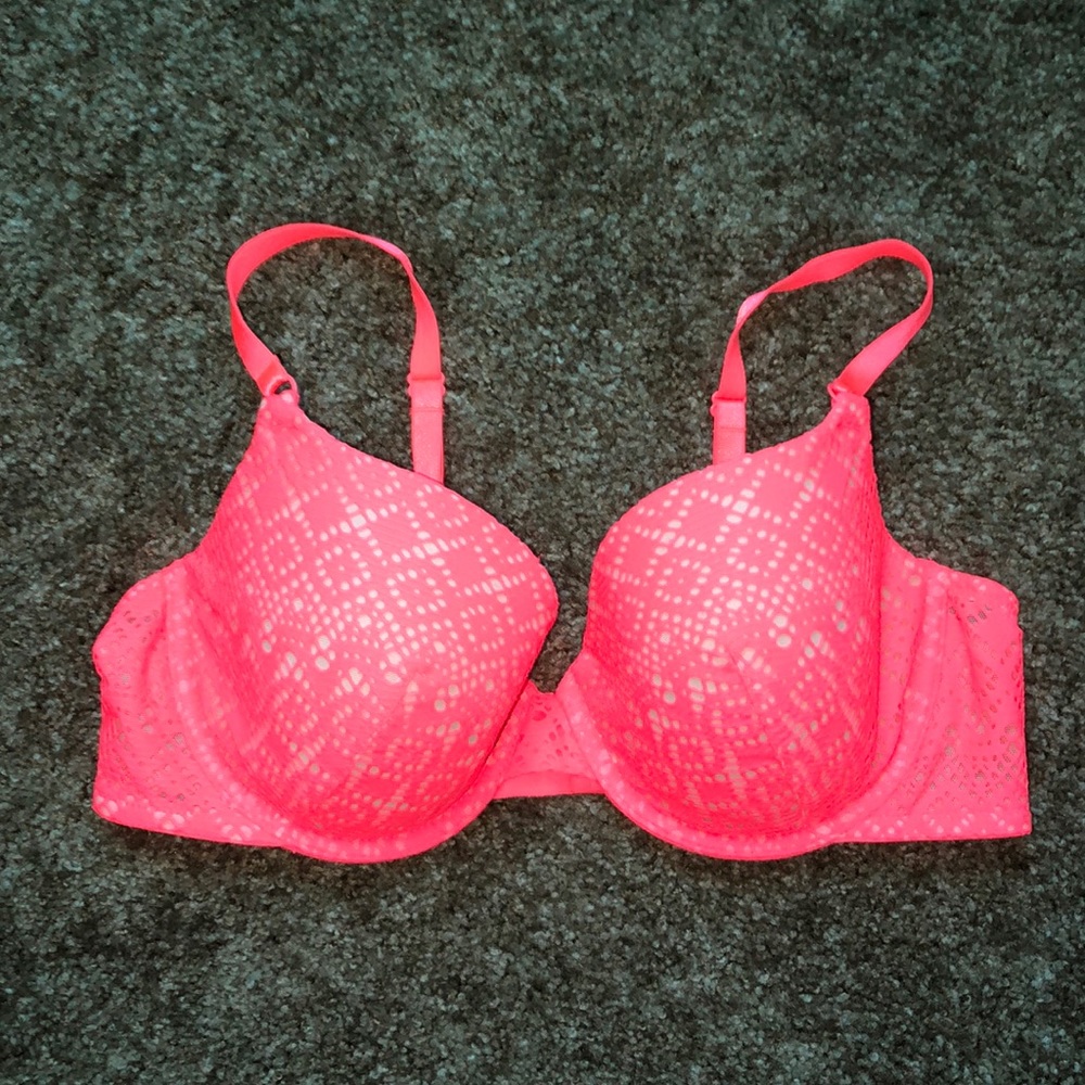 EUC Victoria’s Secret bra